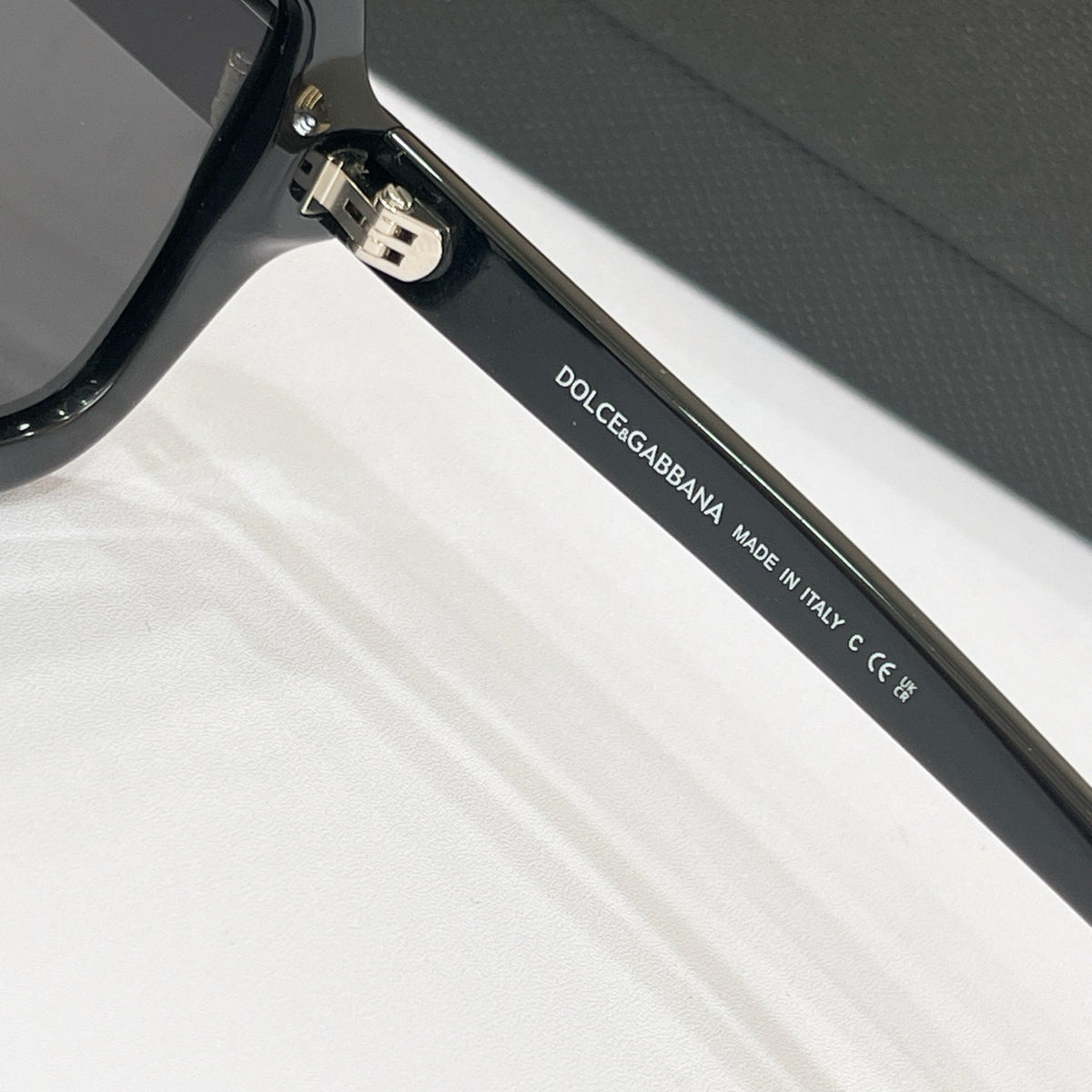 DOLCE & GABBANA Sunglasses DG4553