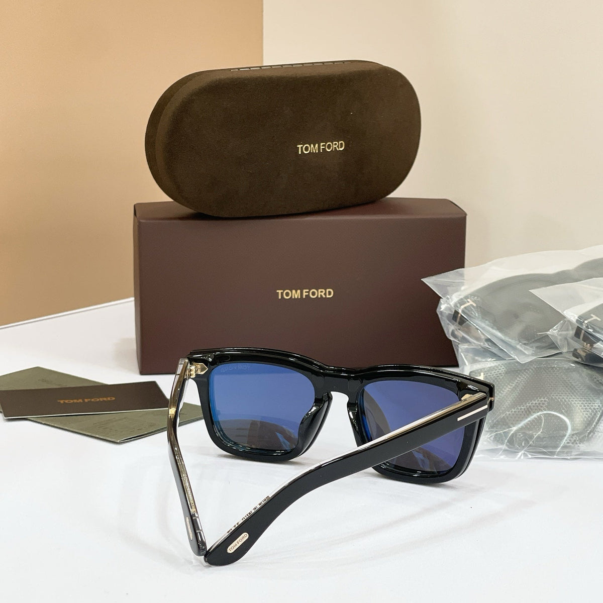 TOM FORD Sunglasses TF6070